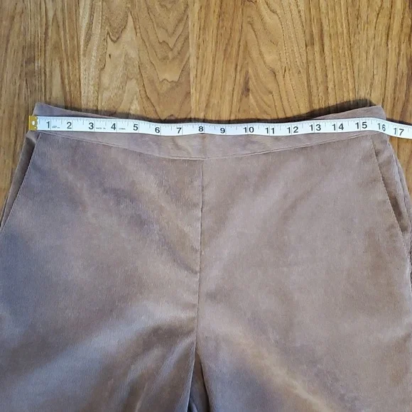 Alfred Dunner Womens Pull On Pants Corduroy Size 12 Tan - Picture 8 of 11